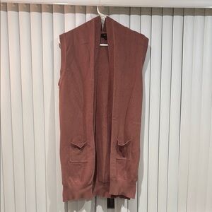 Love Tree Sleeveless Cardigan